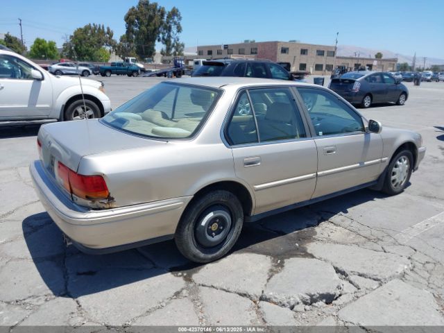 1993 HONDA ACCORD JHMCB7681PC045579 Photo 3