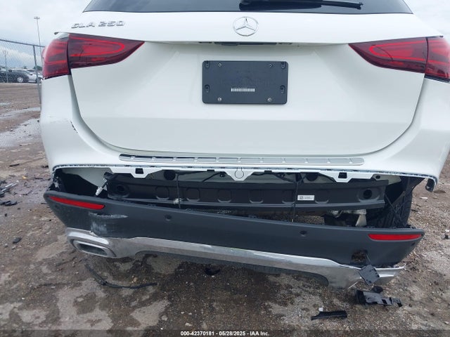 W1N4N4GB8SJ656633 Mercedes-Benz m260