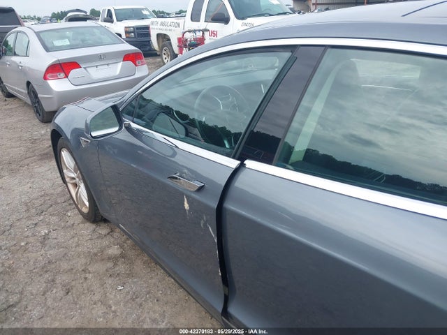 2013 TESLA MODEL S 5YJSA1CN4DFP26552 Photo 5