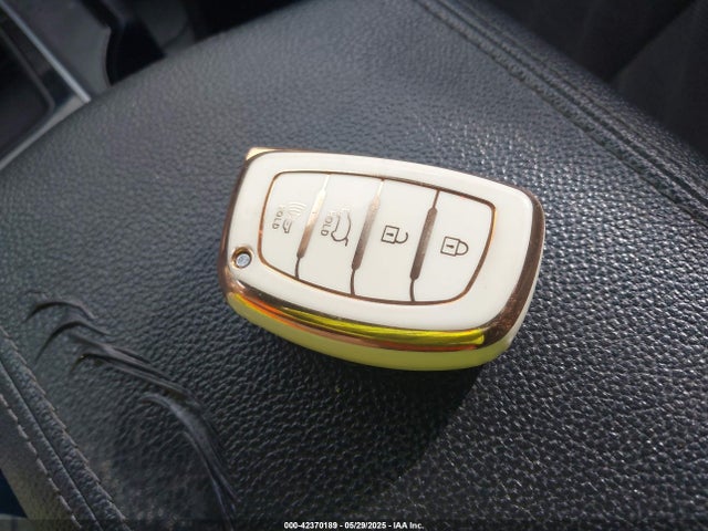 Hyundai 2017 2017 5NPE34AF5HH442889 Image 11