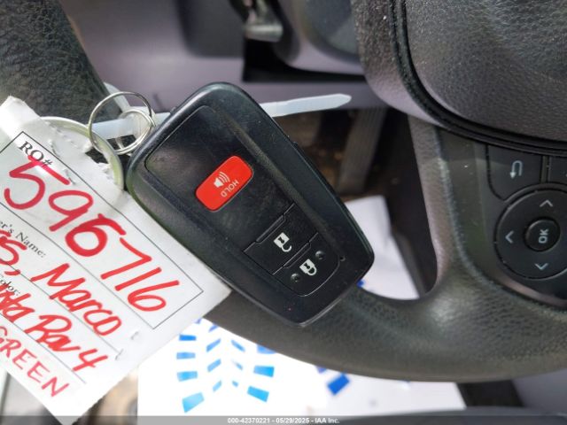 JTMP1RFV3KJ015267 Toyota Rav4 Xle
