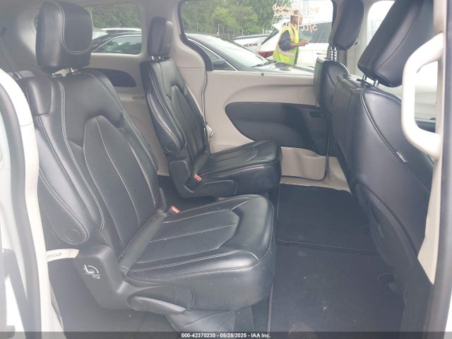 Chrysler Pacifica Touring L 2023 2C4RC1BG7PR524647 Image 8