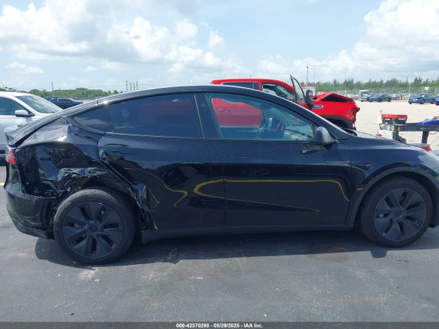 7SAYGAEE1SF285937 Tesla 2025