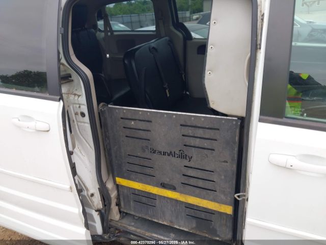 2C7WDGBG4FR623026 Dodge Grand Caravan Se