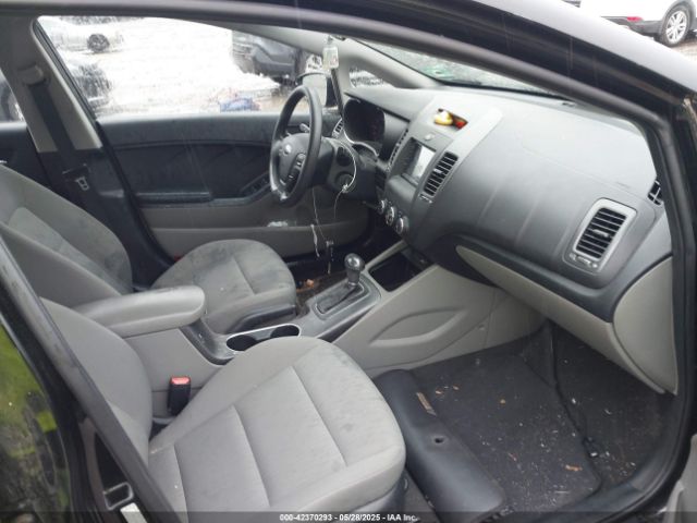 KNAFK4A66G5531406 KIA FORTE LX