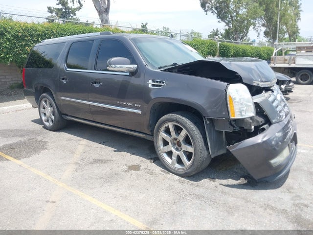 2011 CADILLAC ESCALADE ESV 1GYS4JEF2BR149146 Photo 0