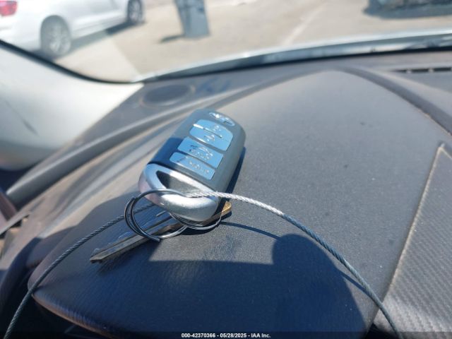 2019 TOYOTA YARIS 3MYDLBYVXKY524836 Photo 10