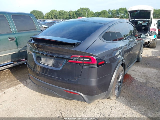 2024 TESLA MODEL X 7SAXCAE56RF442122 Photo 3