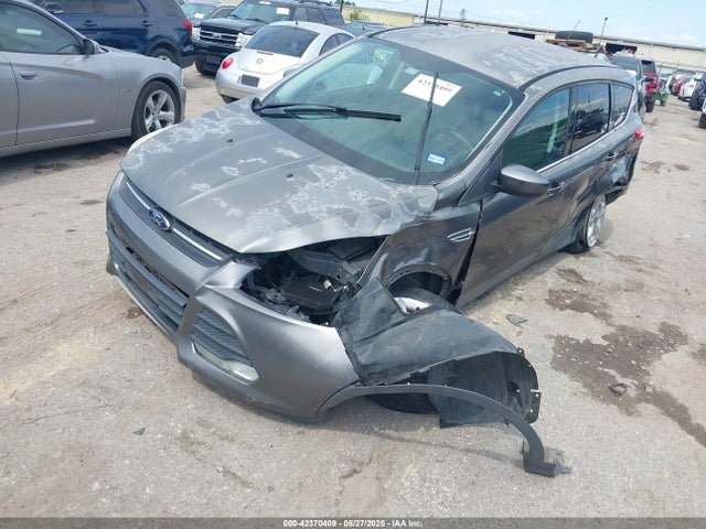 1FMCU9GX9EUC01478 Ford ESCAPE SE