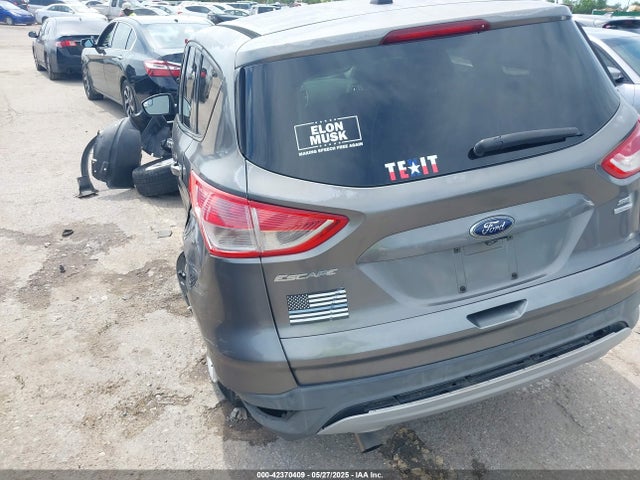 1FMCU9GX9EUC01478 Ford ESCAPE SE