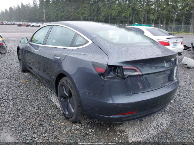 5YJ3E1EBXJF113942 Tesla Model 3 Long Range/performance
