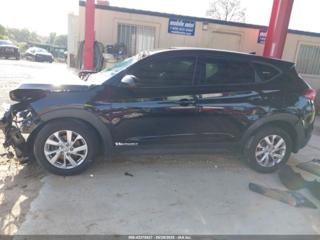 KM8J23A45MU338117 Hyundai TUCSON SE
