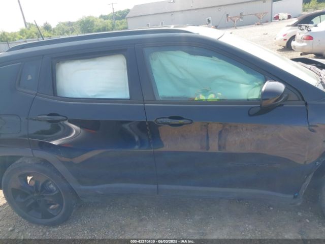 3C4NJDBB6LT209985 Jeep Compass Altitude 4x4