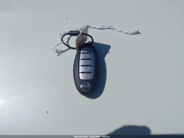 1N4BL4DW2NN312987 Nissan Altima Sv Intelligent Awd