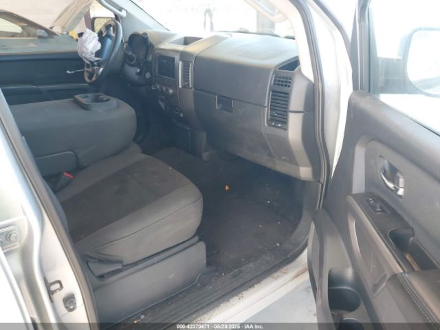 1N6AA0EJ7FN513290 Nissan 2015