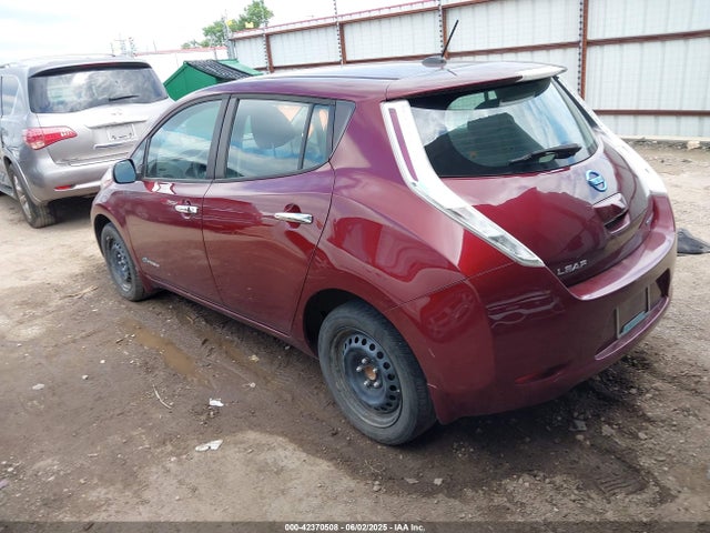 1N4BZ0CP7HC307950 Nissan 2017
