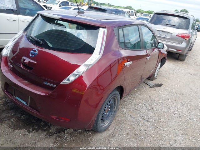 1N4BZ0CP7HC307950 Nissan 2017