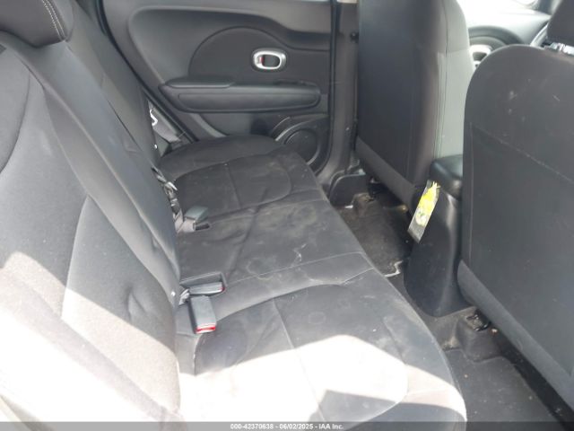 KNDJN2A26F7212967 KIA Soul