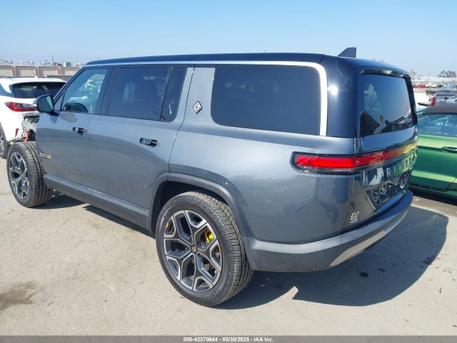 Rivian R1s 2022 7PDSGABL3NN002278 Image 20