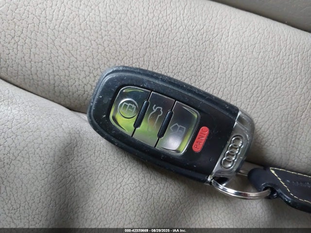 2011 AUDI Q5 WA1CFBFP0BA059052 Photo 10