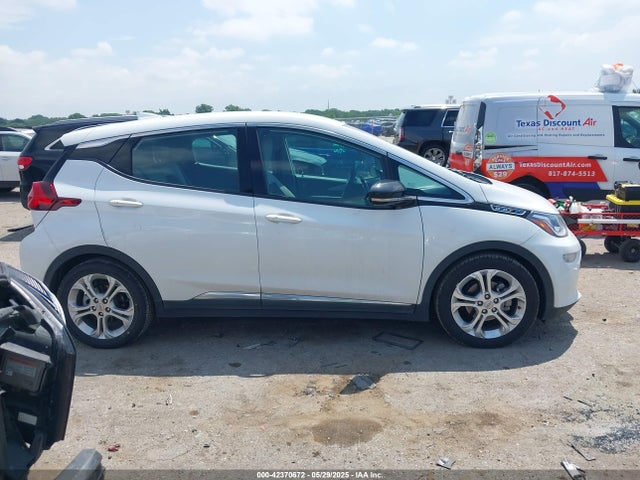 1G1FW6S0XJ4137927 Chevrolet 2018