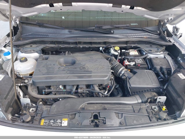 1FMCU9J92LUB28137 Ford Escape Titanium
