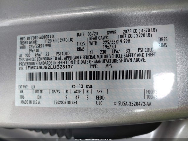 1FMCU9J92LUB28137 Ford Escape Titanium