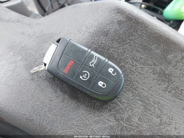2C3CCAFJ6EH156853 Chrysler 2014