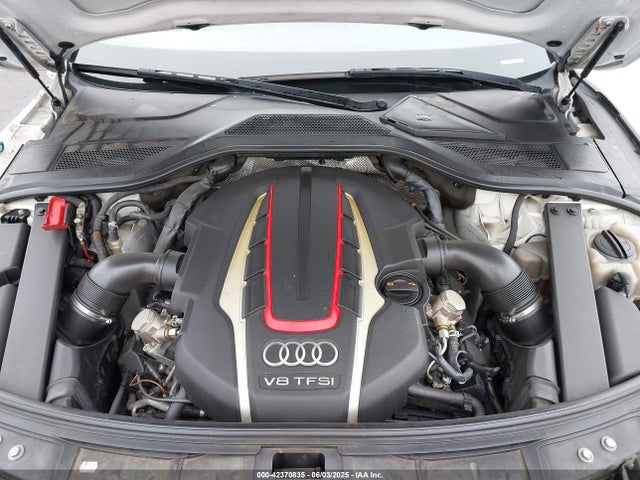Audi S8 2014 WAUD2AFD5EN003205 Image 10