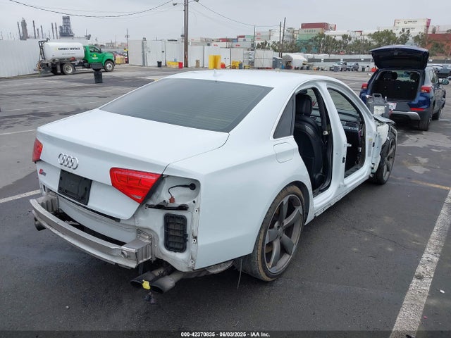 Audi S8 2014 WAUD2AFD5EN003205 Image 4