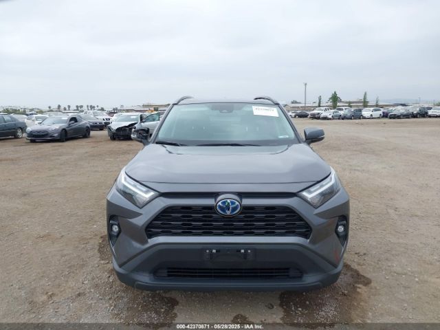 4T3B6RFV8NU081069 Toyota Rav4 Hybrid Xle Premium
