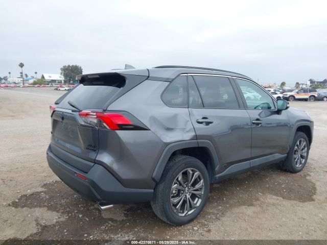 4T3B6RFV8NU081069 Toyota Rav4 Hybrid Xle Premium