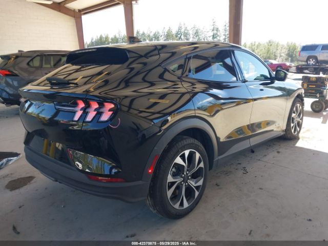 2024 FORD MUSTANG MACH-E 3FMTK1R46RMA23887 Photo 3
