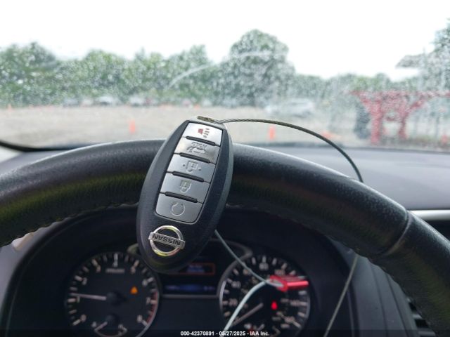 5N1DR2MMXHC613443 Nissan Pathfinder Platinum/s/sl/sv