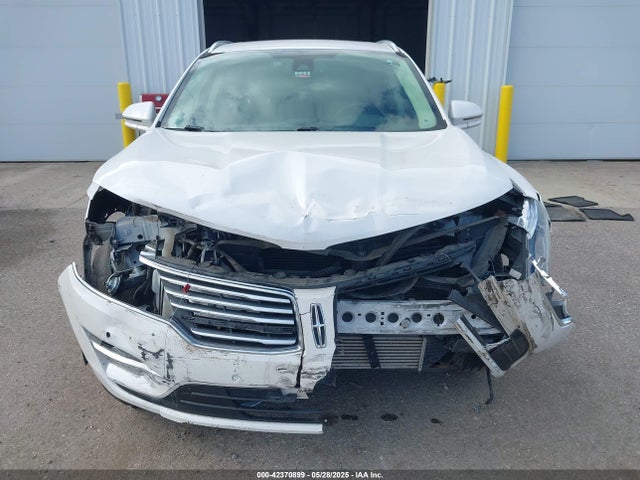 5LMTJ3DH1GUJ12829 Lincoln 2016