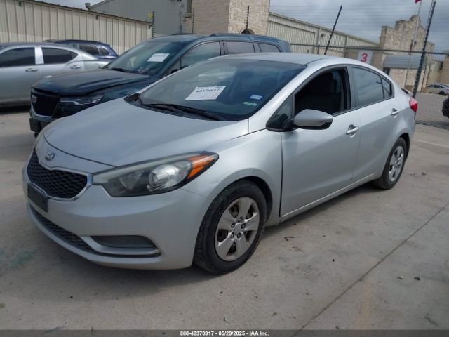 KNAFK4A65F5391542 KIA FORTE LX