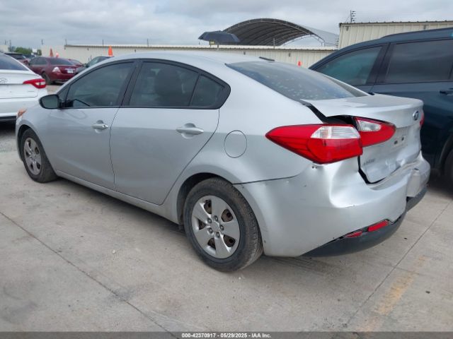 KNAFK4A65F5391542 KIA FORTE LX