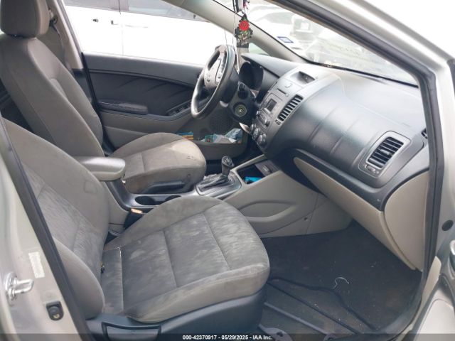 KNAFK4A65F5391542 KIA FORTE LX