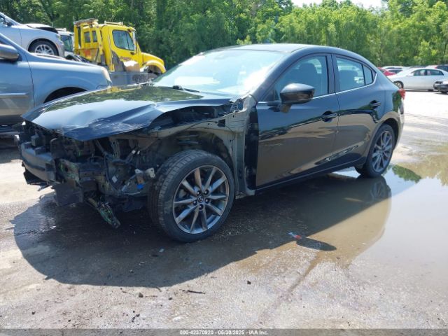 2018 MAZDA MAZDA3 3MZBN1V35JM259226 Photo 1
