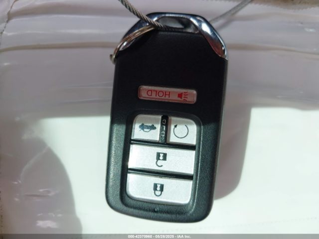 19XZE4F91NE002506 Honda Insight Touring