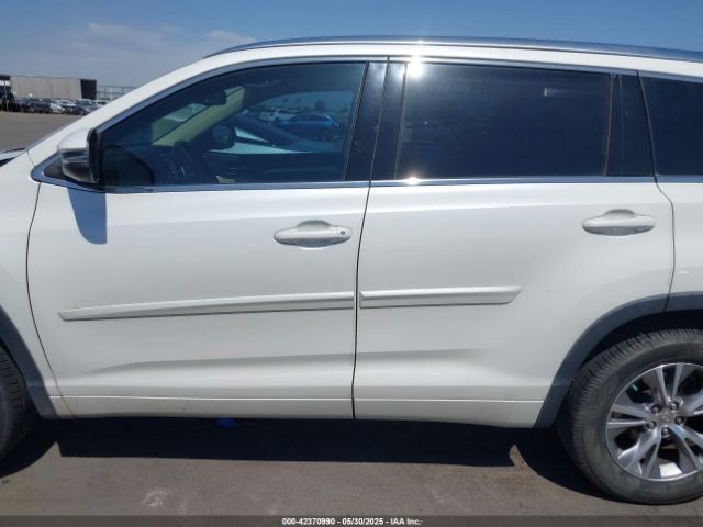 5TDKKRFH5FS101903 Toyota Highlander Xle V6