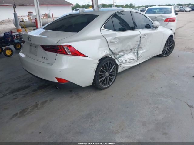 2016 LEXUS IS 200T JTHBA1D20G5002916 Photo 3