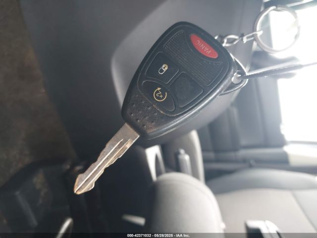 1C4NJPFA2ED564275 Jeep Patriot Latitude