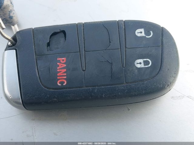 1C4RDHAG5FC829823 Dodge Durango
