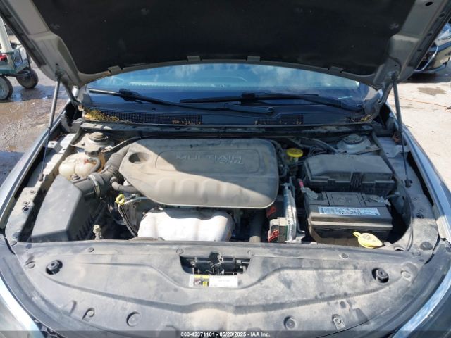 1C3CCCAB5FN611566 Chrysler 200