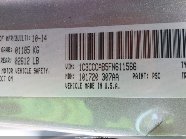 1C3CCCAB5FN611566 Chrysler 200