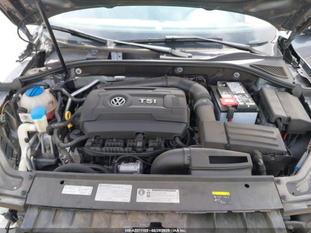 1VWAT7A36GC031403 Volkswagen Passat 1.8t S