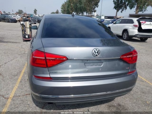 1VWAT7A36GC031403 Volkswagen Passat 1.8t S