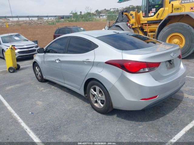 5NPDH4AE3FH570484 Hyundai ELANTRA SE