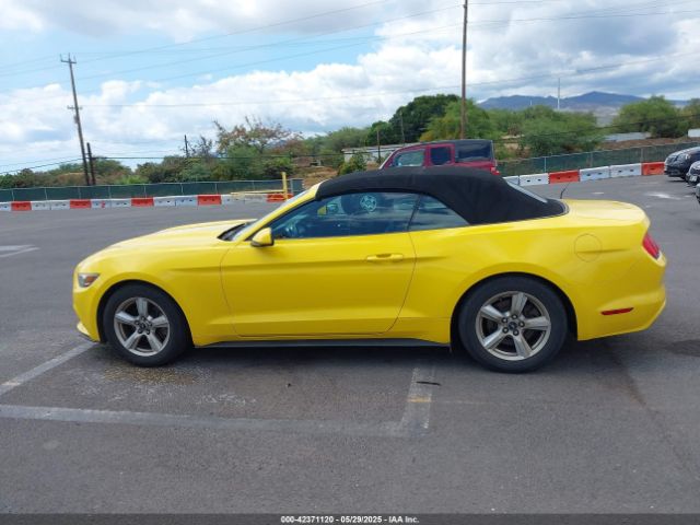 1FATP8EM5G5216142 Ford 2016